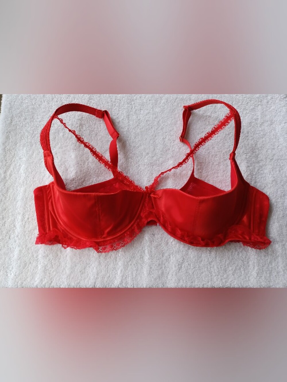 Savage X Fenty Sexy Satin Red Lace-Trim Underwire Bra, Size 42D - Picture 4 of 16